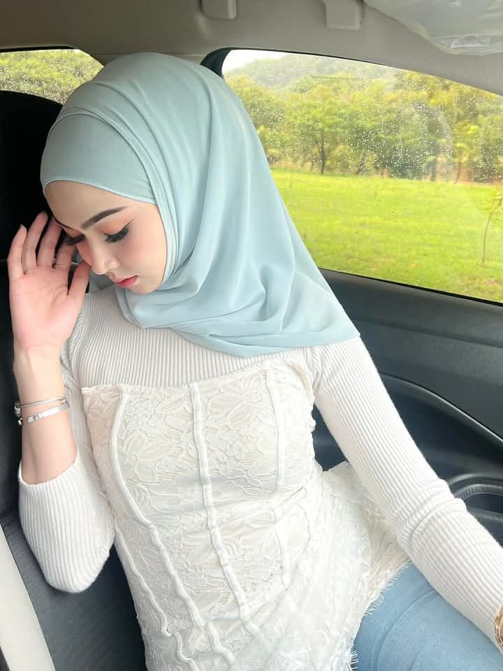 "massage padang"
